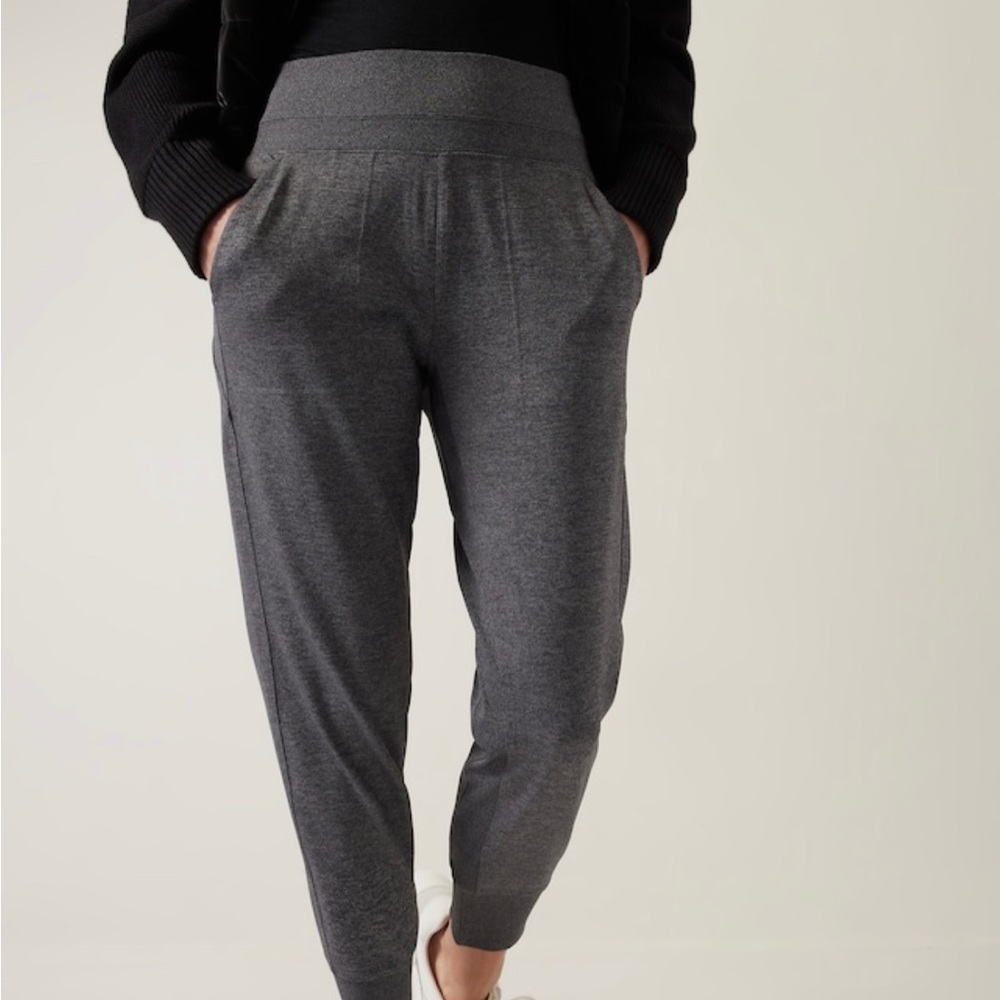 Athleta Venice Jogger Medium Tall